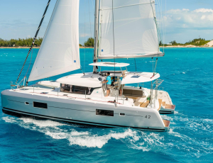 Catamaran Cross The Breeze | Lagoon 42