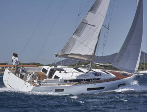 Segelyacht Caraboulou | Sun Odyssey 440