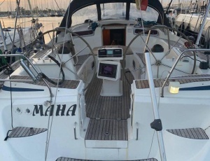 Masseuse in Nepal (Lalitpur) $2500