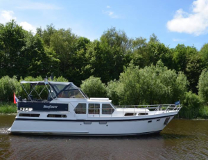 Benedikte Lash Extensions AS