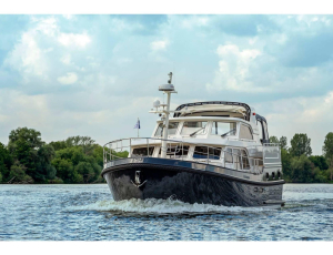 Motorboat Bellavista | Linssen Grand Sturdy 450 Variotop