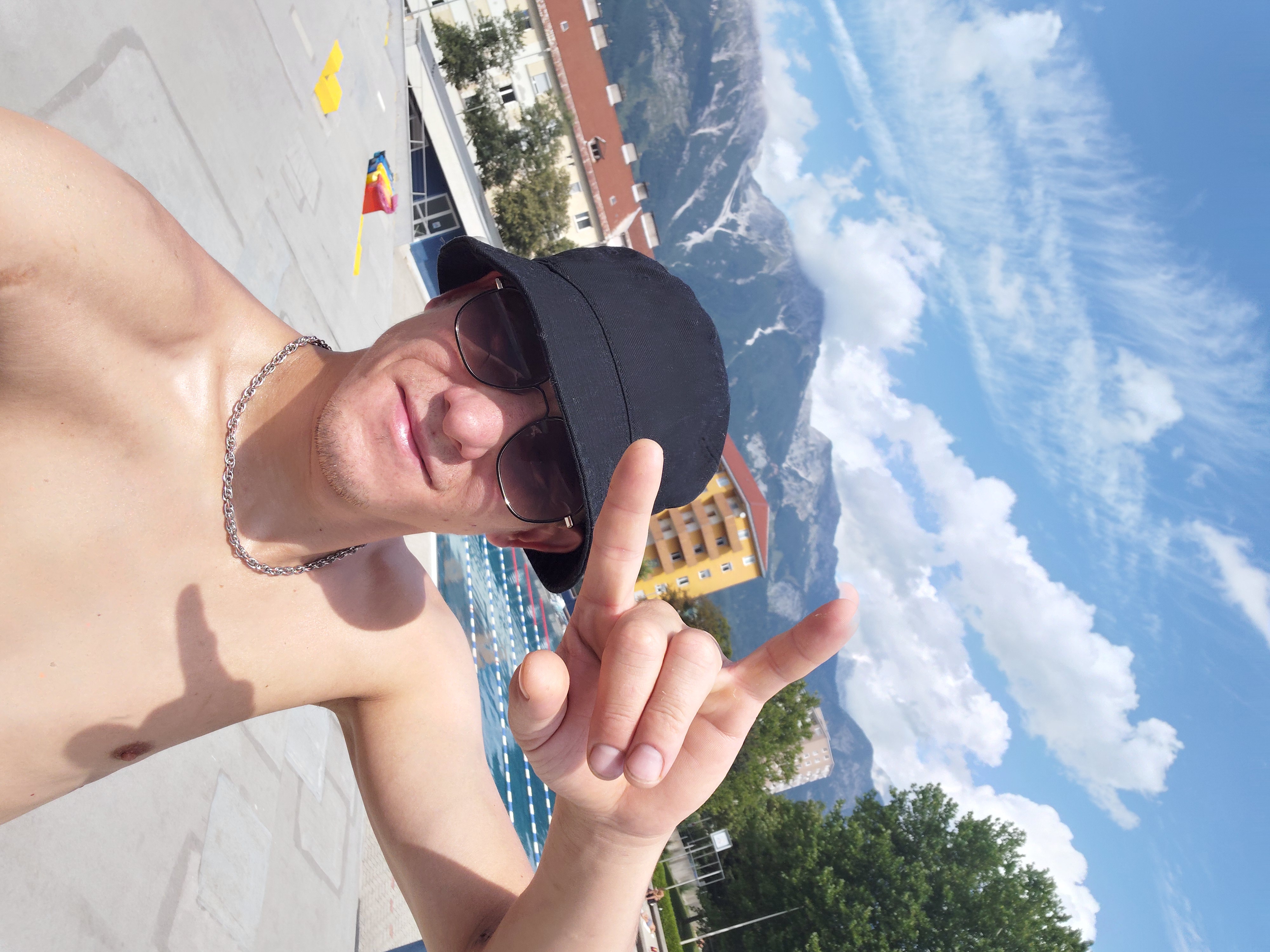 Sankt-Peterburg pikapida porno aktrisa