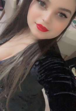 Modèle d'escorte Barby à Istanbul 