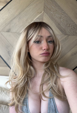 Escort model Ausie101 in Arad 