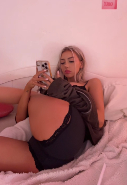 Escort model Roselyne31 in Amstetten