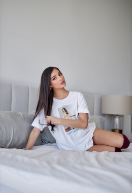 Escort model Monie in Herault