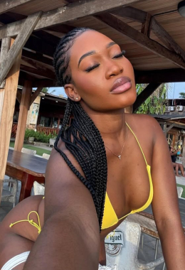 Escort model Gracie in Dubai