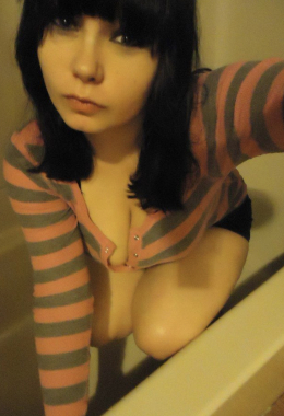 Escort model Rosalie in Bordeaux